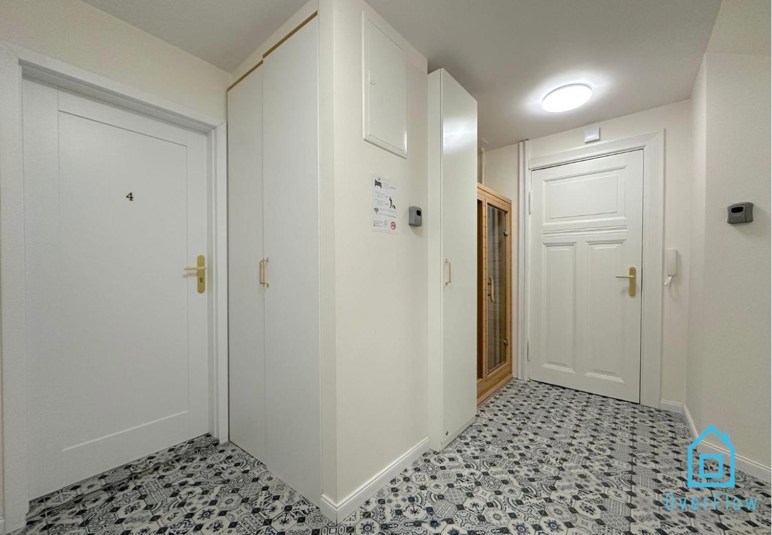 Seredino Green Apartment- Modern Comfort In A Quiet Location, 5 Minutes To Gdansk Old Town & Seaside ภายนอก รูปภาพ